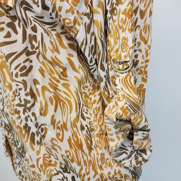 Robert Graham Zebra Print Silk Blouse Size L Orange Tab Sleeves Button Up Office - Picture 9 of 16